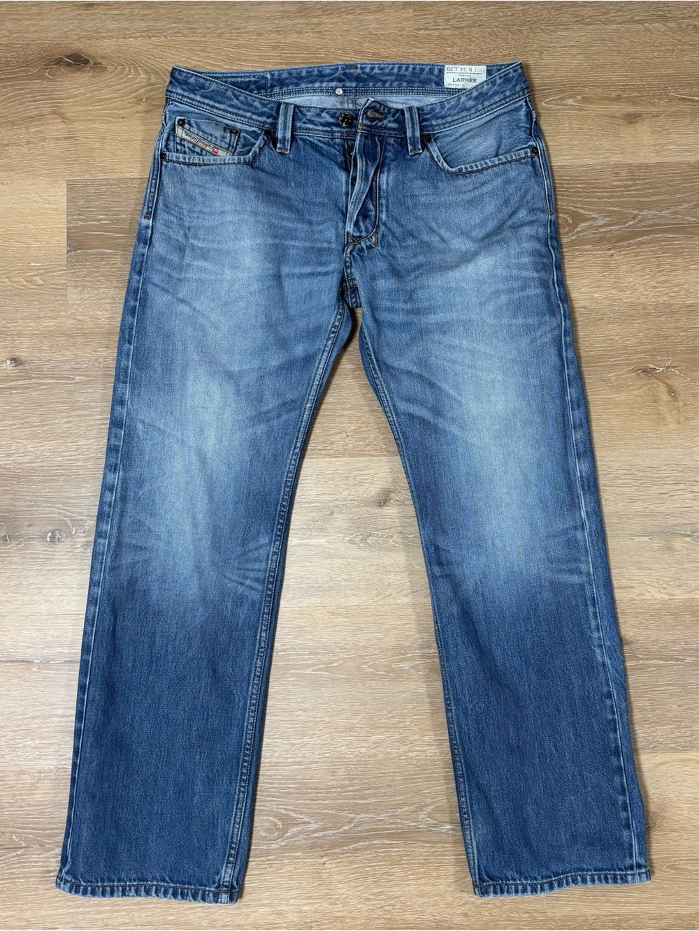 Diesel Men's Larkee Jeans Size 34x30 Wash 0073 Regular Straight Button Fly